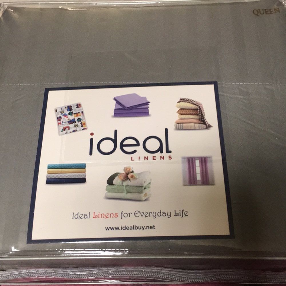 NWT Queen Sheet Set
